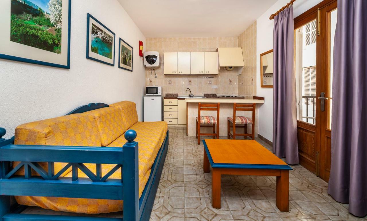 Apartamentos Charlys Can Picafort Can Picafort  Luaran gambar