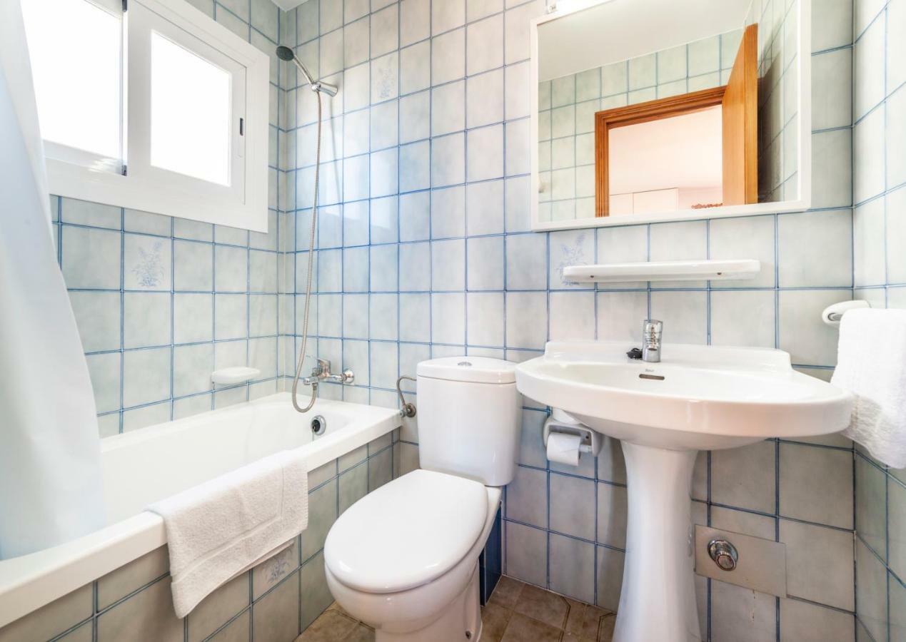 Apartamentos Charlys Can Picafort Can Picafort  Luaran gambar