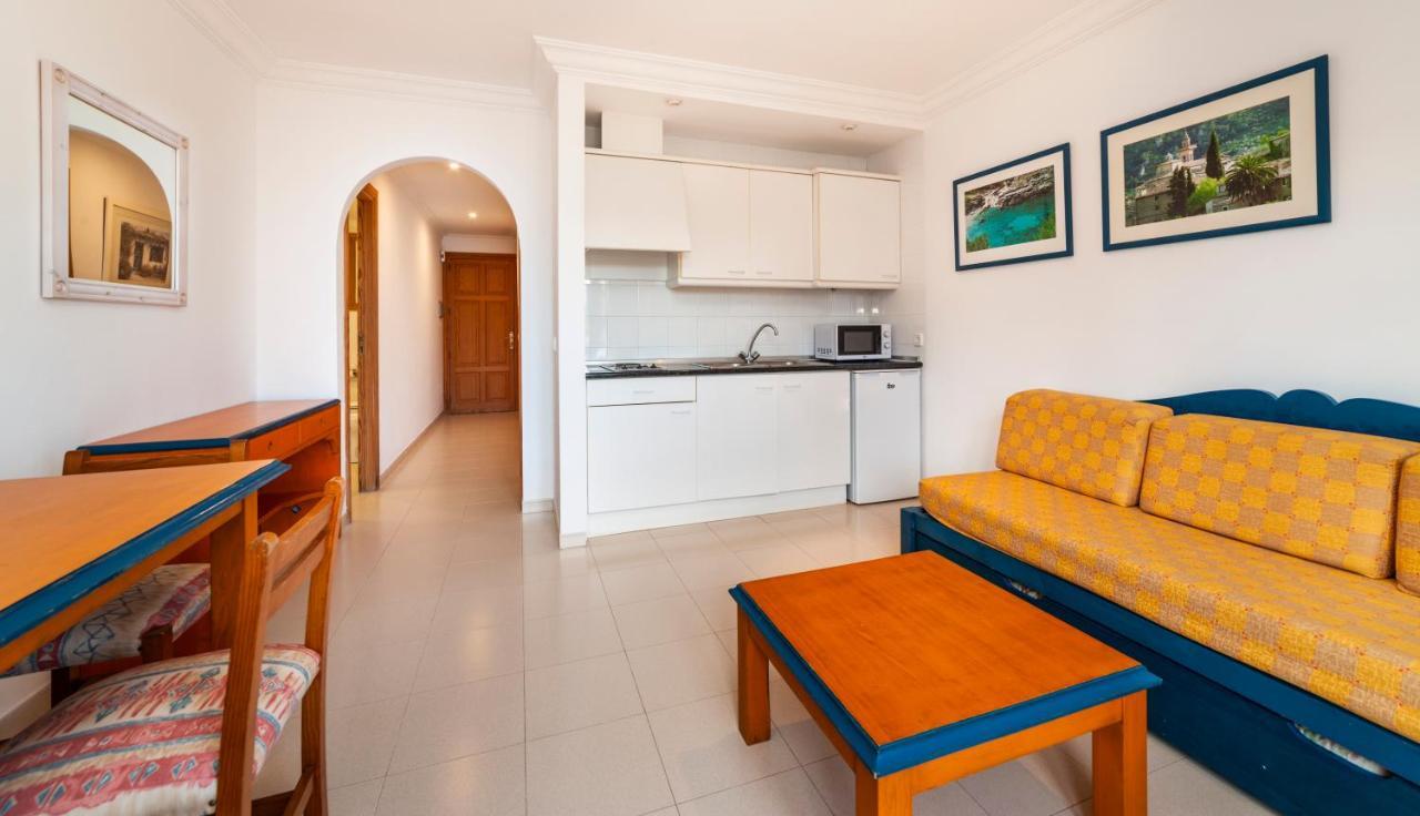 Apartamentos Charlys Can Picafort Can Picafort  Luaran gambar