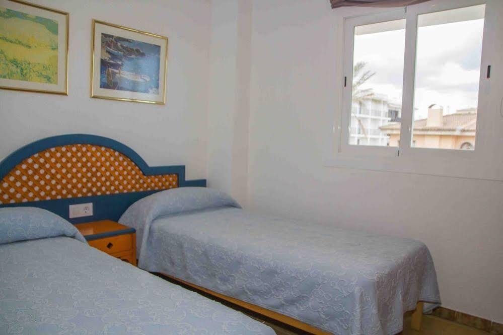 Apartamentos Charlys Can Picafort Can Picafort  Luaran gambar
